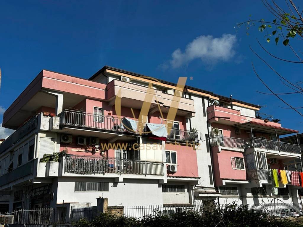 Attico / mansarda a Casapulla in Via Circumvallazione, 5 - Foto 2