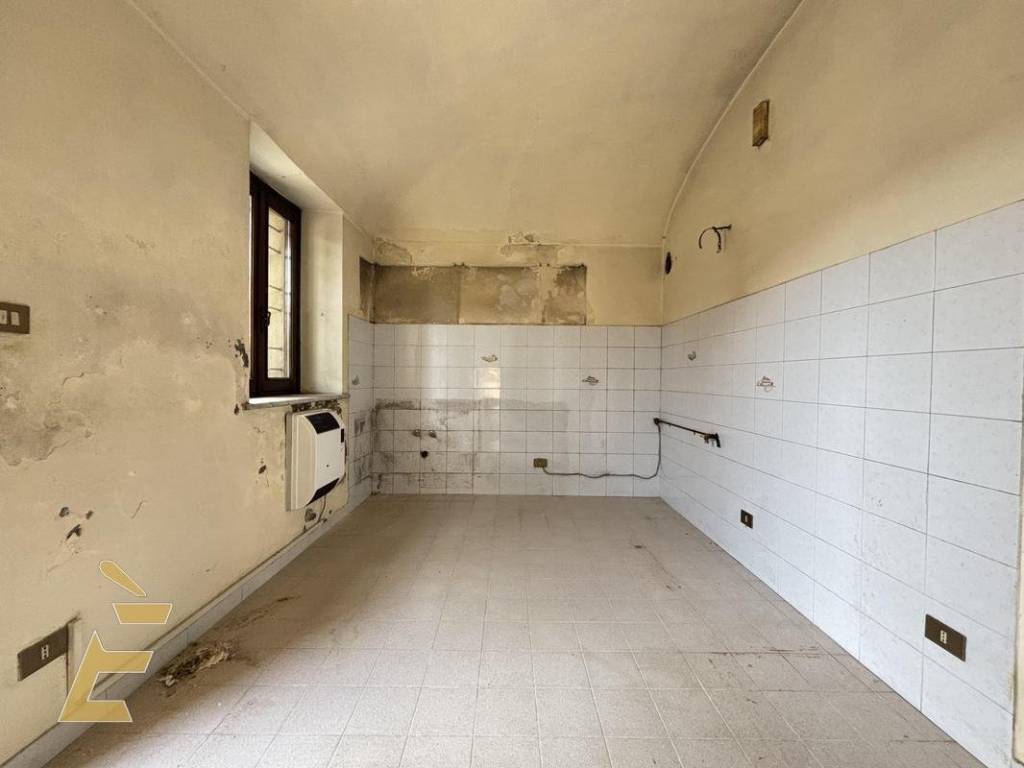 Rustico / casale a Valfenera in via vittorio veneto, 14 - Foto 2