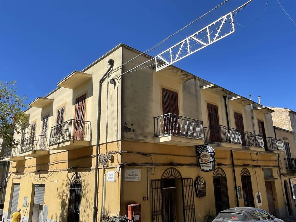 Appartamento a Lercara friddi in VIA ARMANDO DIAZ, 19 - Foto 2