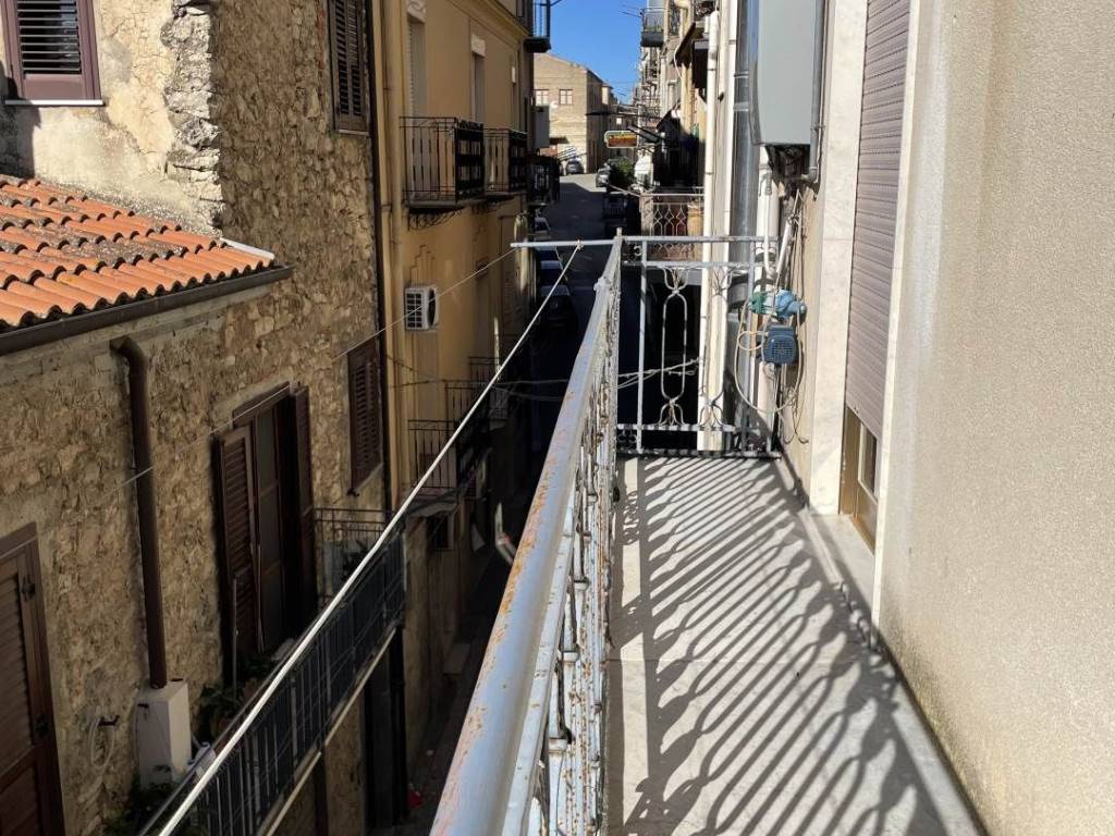 Appartamento a Lercara friddi in CORSO GIULIO SARTORI - Foto 5