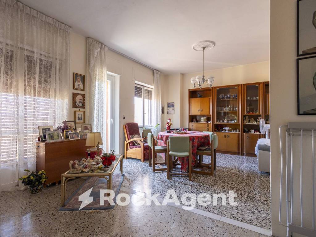 Appartamento a Catanzaro in Via Luigi Rossi - Foto 3