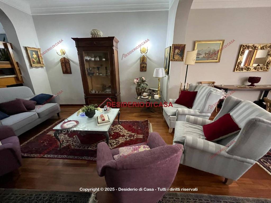 Appartamento a Carini in Via Rosolino Pilo, 74 - Foto 2