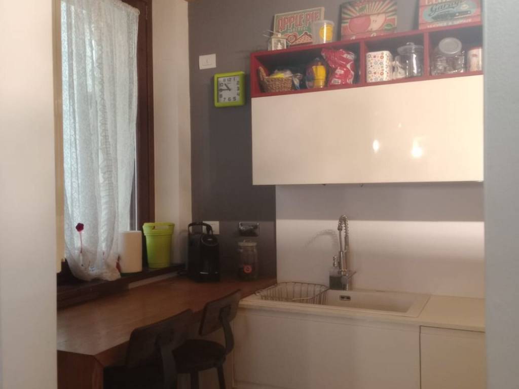 Appartamento a Mantova in Via Giovanni Marangoni - Foto 5