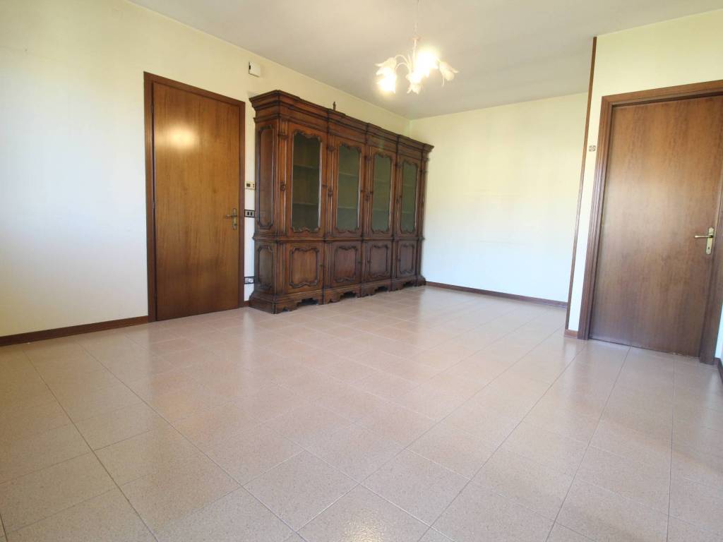 Appartamento a Castelgomberto in Via Antonio Canova - Foto 4