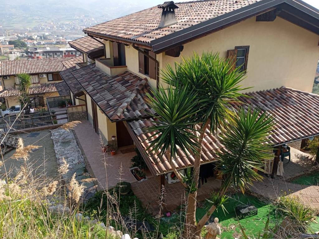 Villa a Montalto uffugo in Via Giovanni Malagodi - Foto 4