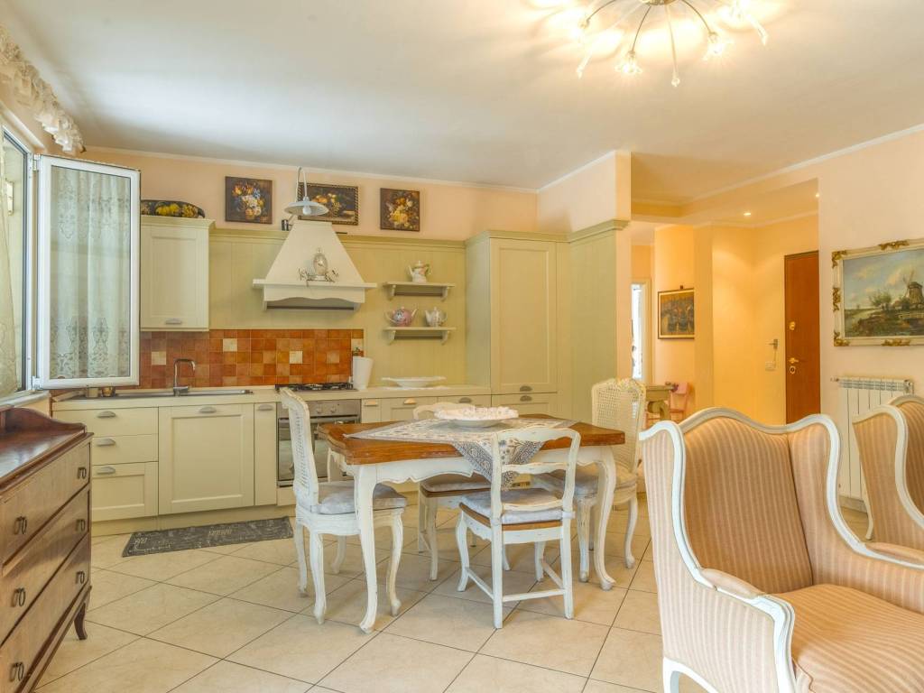 Appartamento a Finale ligure in Via Calice, 200 - Foto 4