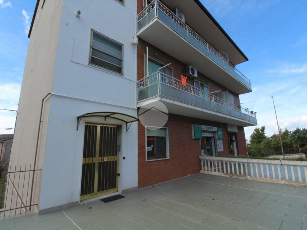 Appartamento a Campobasso in Via Baldassarre Labanca, 38 - Foto 2