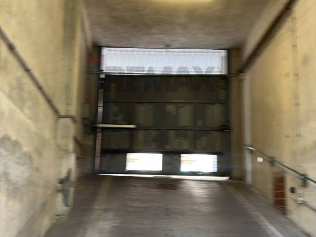 Box / garage a Mantova in Via Giovanni Acerbi, 27 - Foto 2