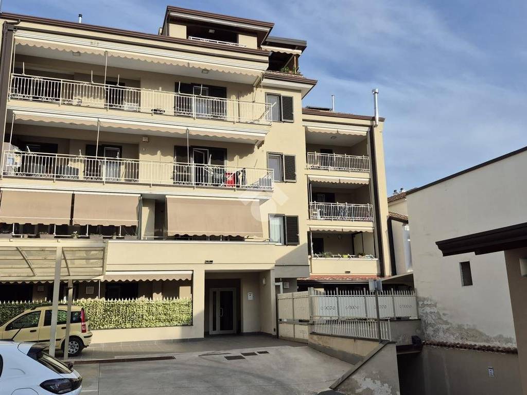 Appartamento a Curti in Via Vittorio Veneto, 49 - Foto 2