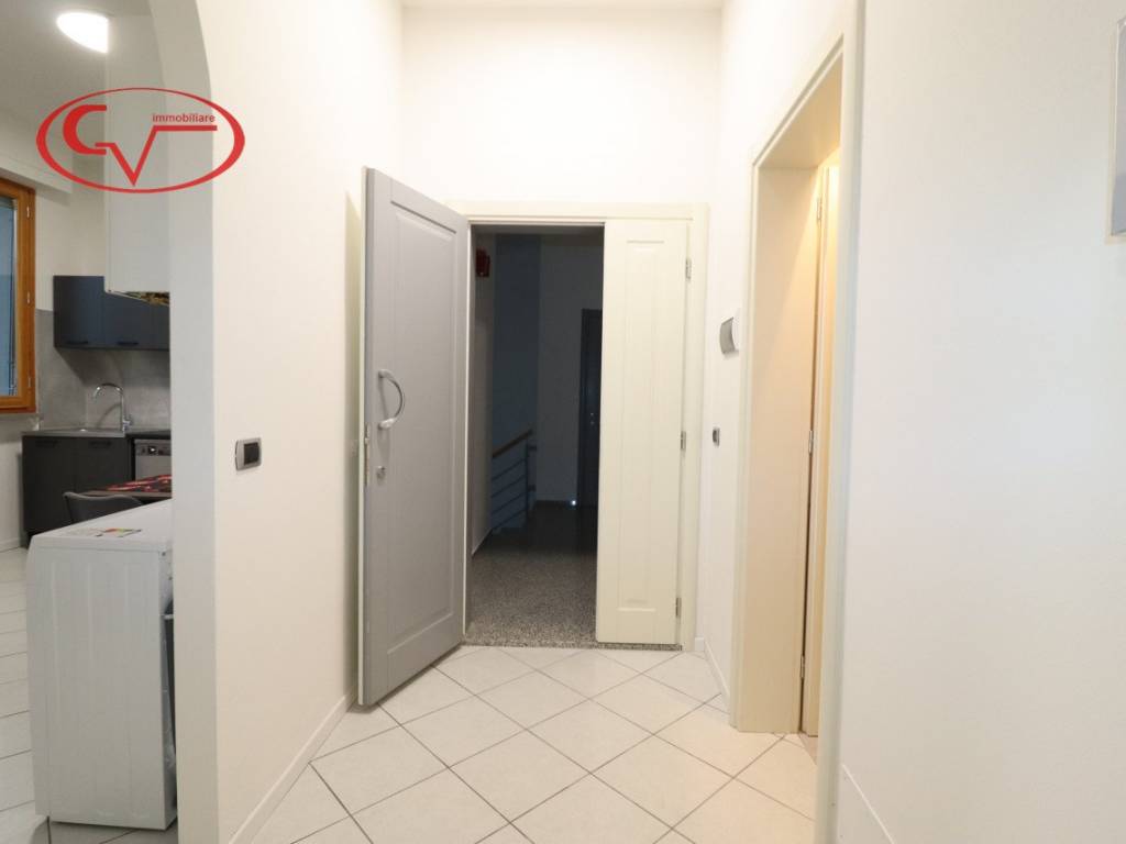 Appartamento a Montevarchi in Via Ruggero Berlingozzi - Foto 4