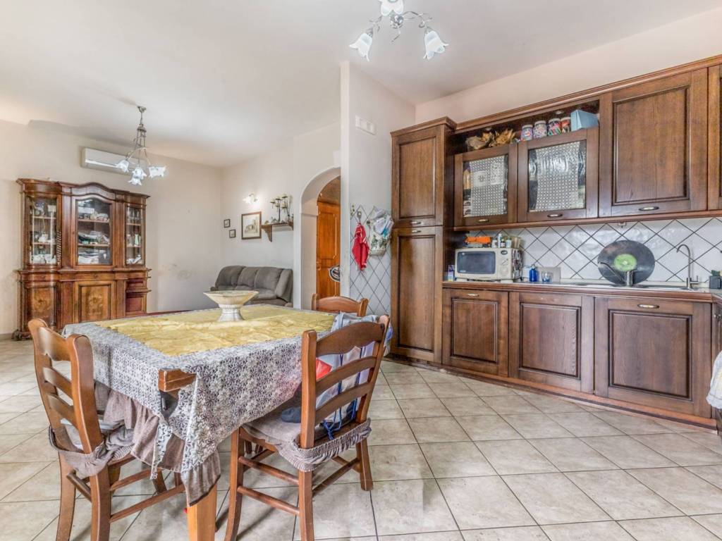 Appartamento a Maenza in Viale San Rocco - Foto 4