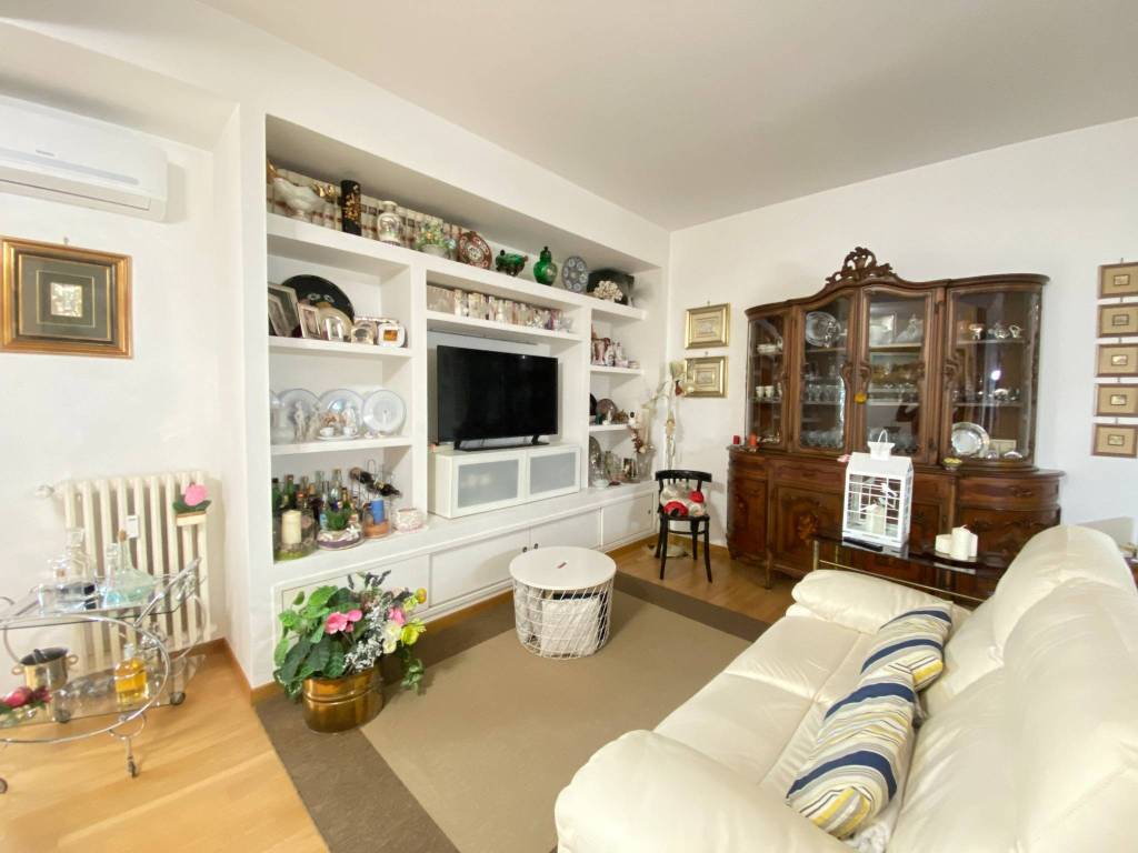 Appartamento a Bari in Corso Alcide De Gasperi - Foto 3