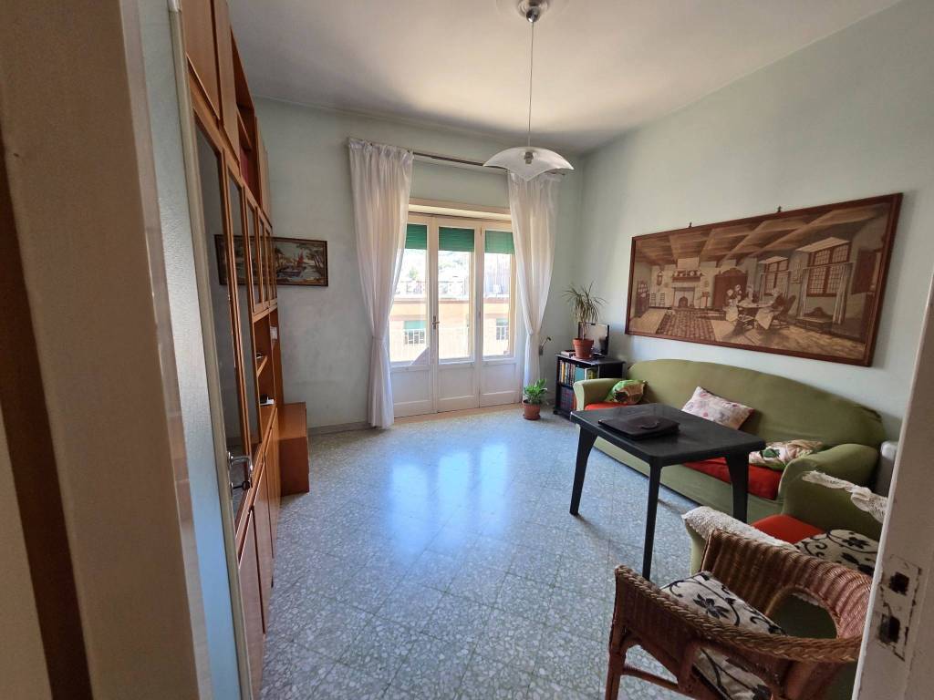 Appartamento a Salerno in Via Paolo Vocca - Foto 5