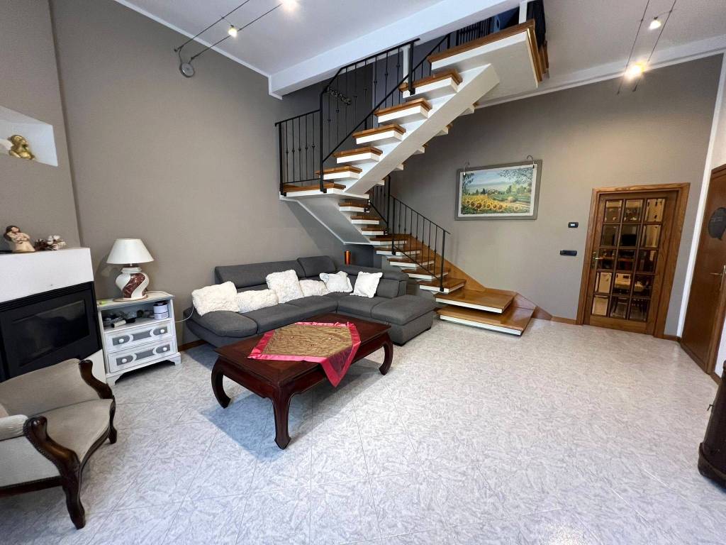 Appartamento a Capraia e limite in Via Bartolini - Foto 2