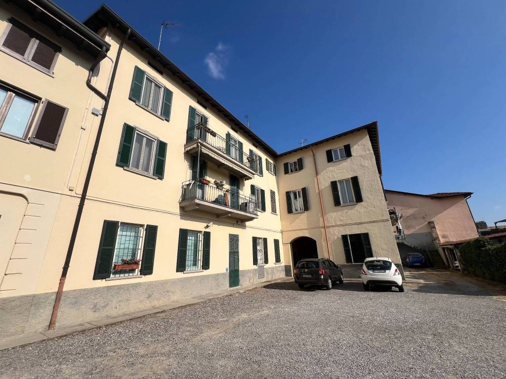 Appartamento a San fermo della battaglia in Piazza Giuseppe Garibaldi, 6 - Foto 2