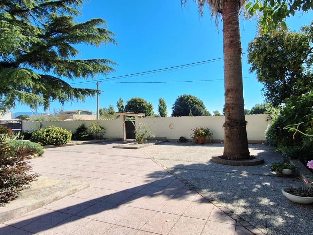 Villa a Aprilia in Via del Frassineto - Foto 5