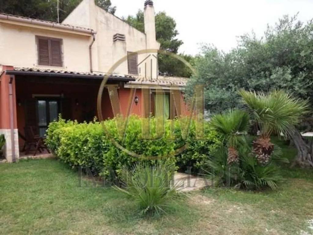 Villa a Petrosino in Via Giovanni Verga S.N.C. - Foto 2