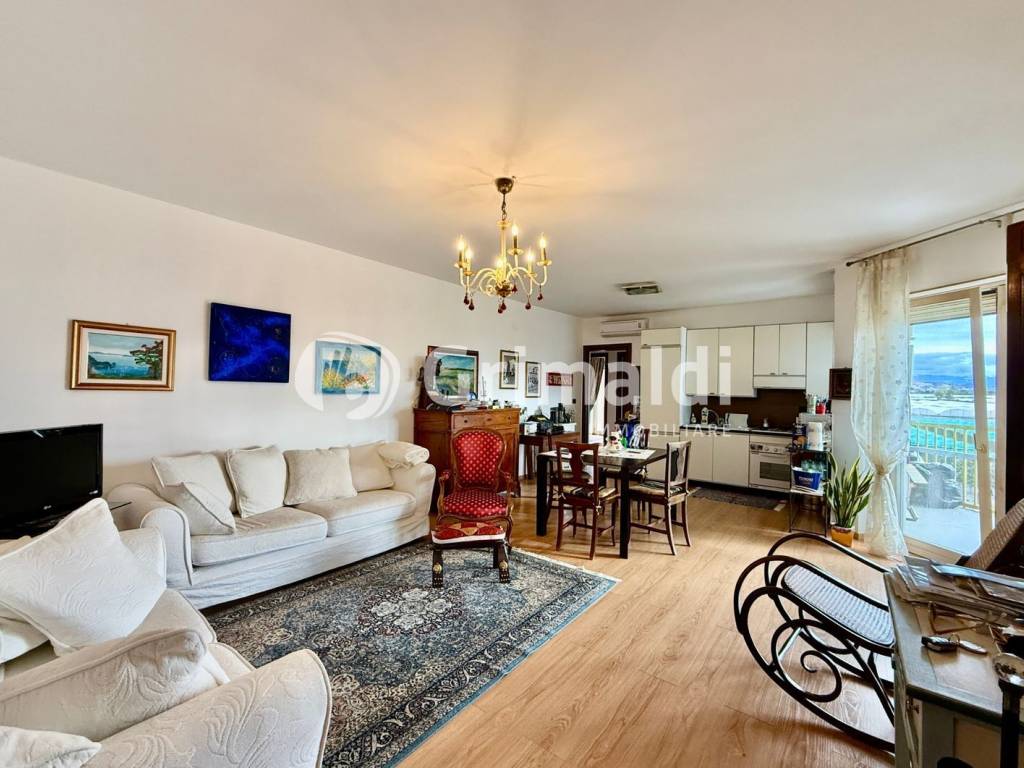 Appartamento a Battipaglia in Via Chiusa del Bosco, 16 - Foto 5