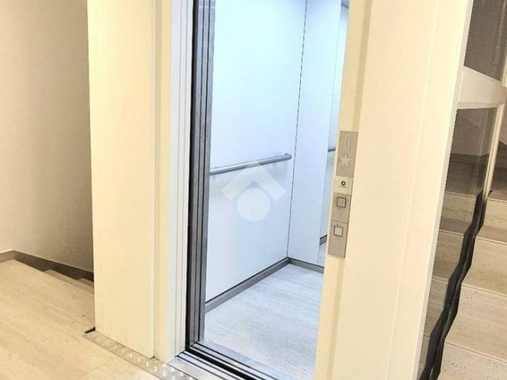 Appartamento a Bari in VIA MONTE GRAPPA, 42 - Foto 5