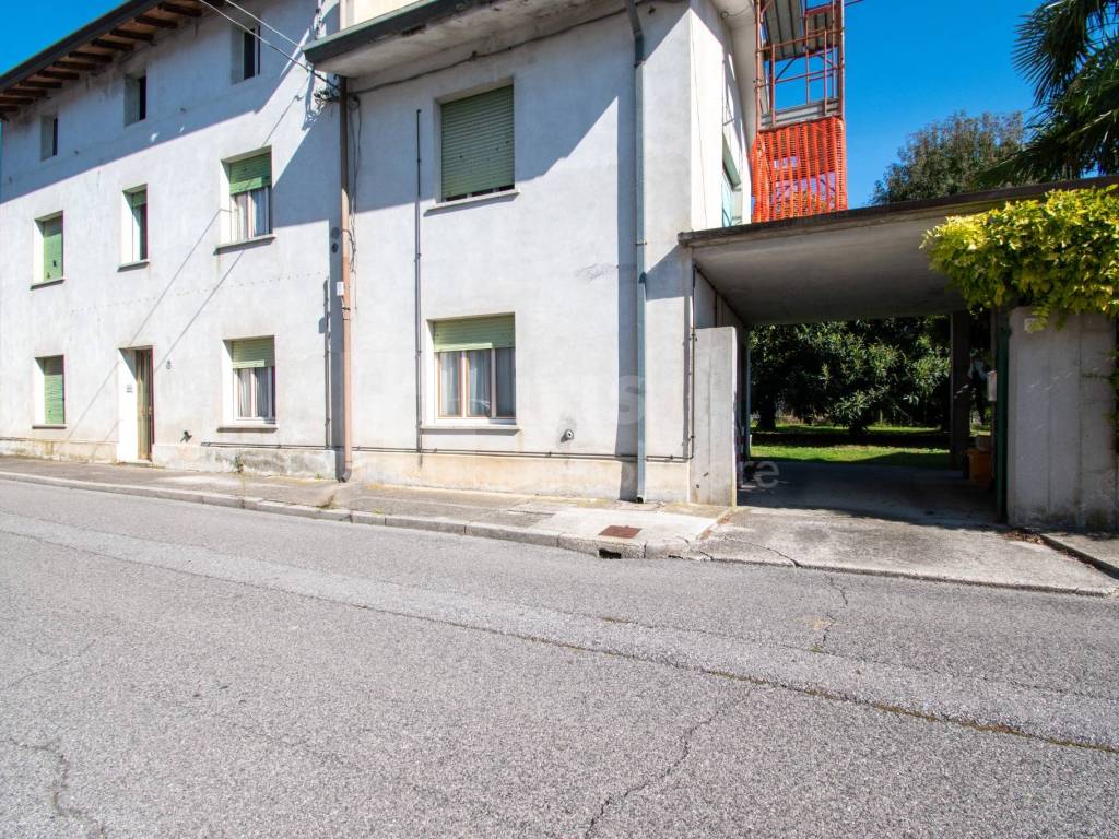 Villa a Rivignano teor in Via Luigi Cadorna, 22 - Foto 4