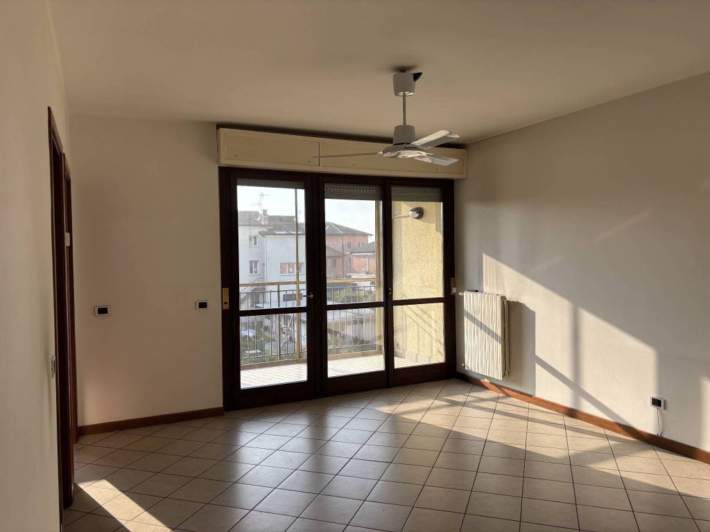 Appartamento a Vidigulfo in Via Aldo Moro, 8 - Foto 2