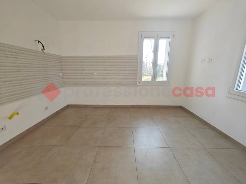 Casa indipendente a Carpi in strada statale romana nord, 42A - Foto 4