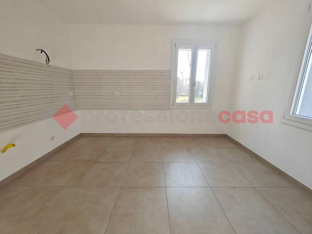 Casa indipendente a Carpi in strada statale romana nord, 42A - Foto 5