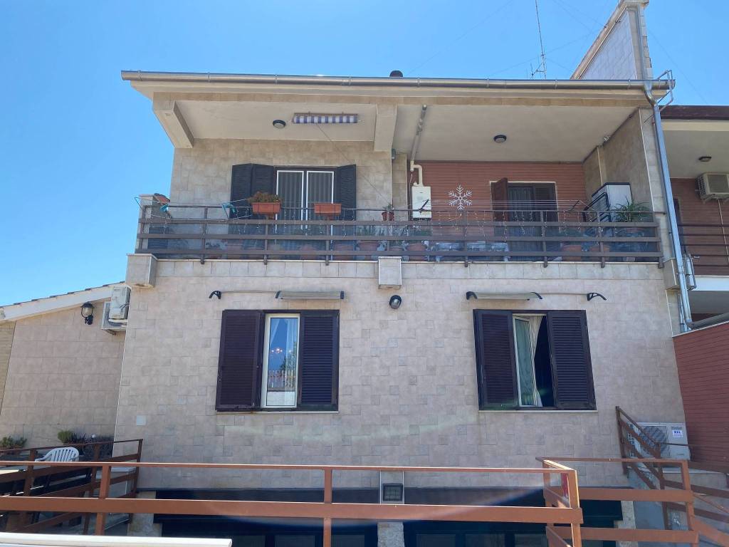 Villa a Bari in Via Giovanni Gentile, 108 - Foto 2