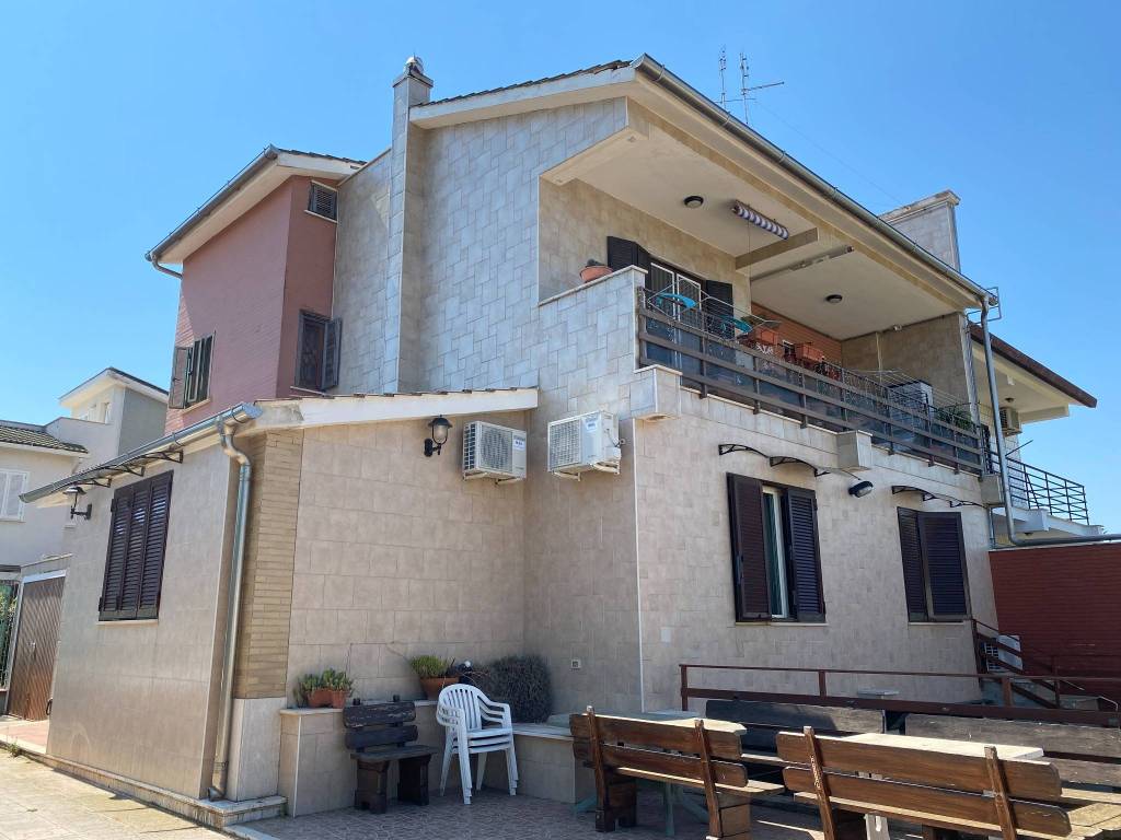 Villa a Bari in Via Giovanni Gentile, 108 - Foto 4