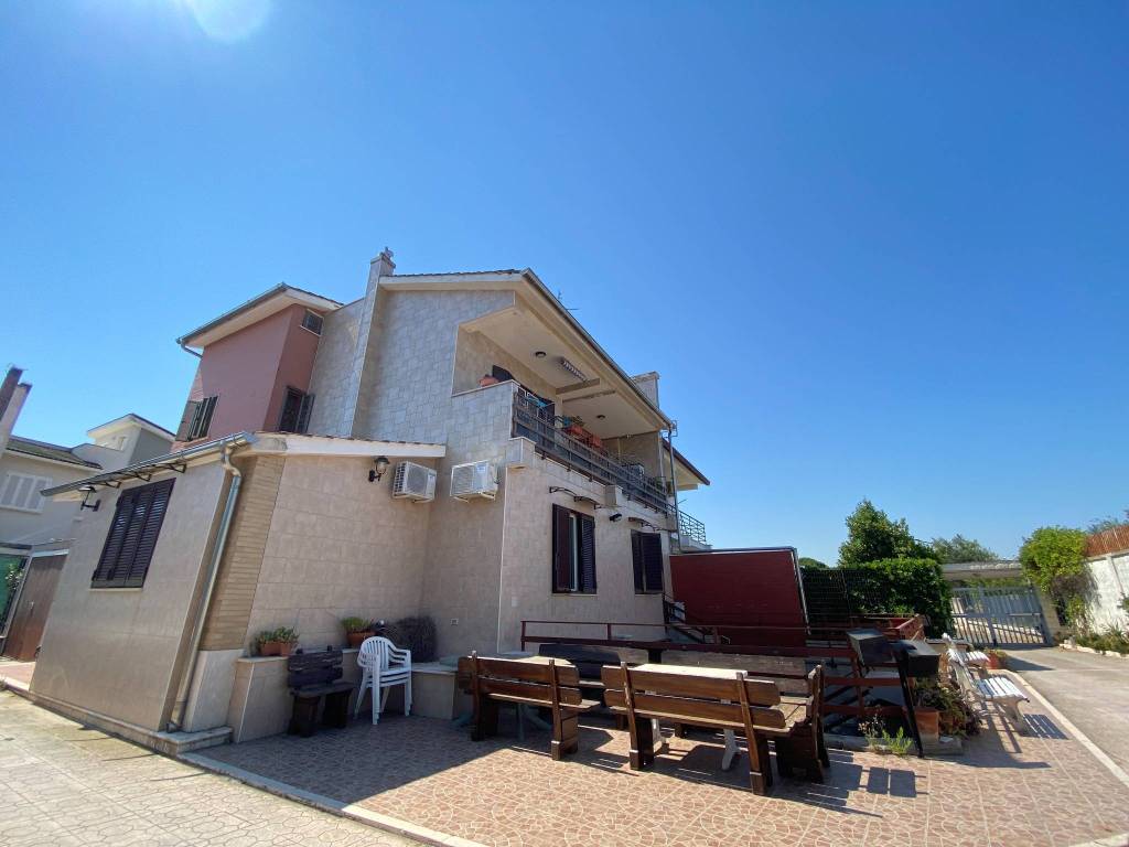 Villa a Bari in Via Giovanni Gentile, 108 - Foto 5