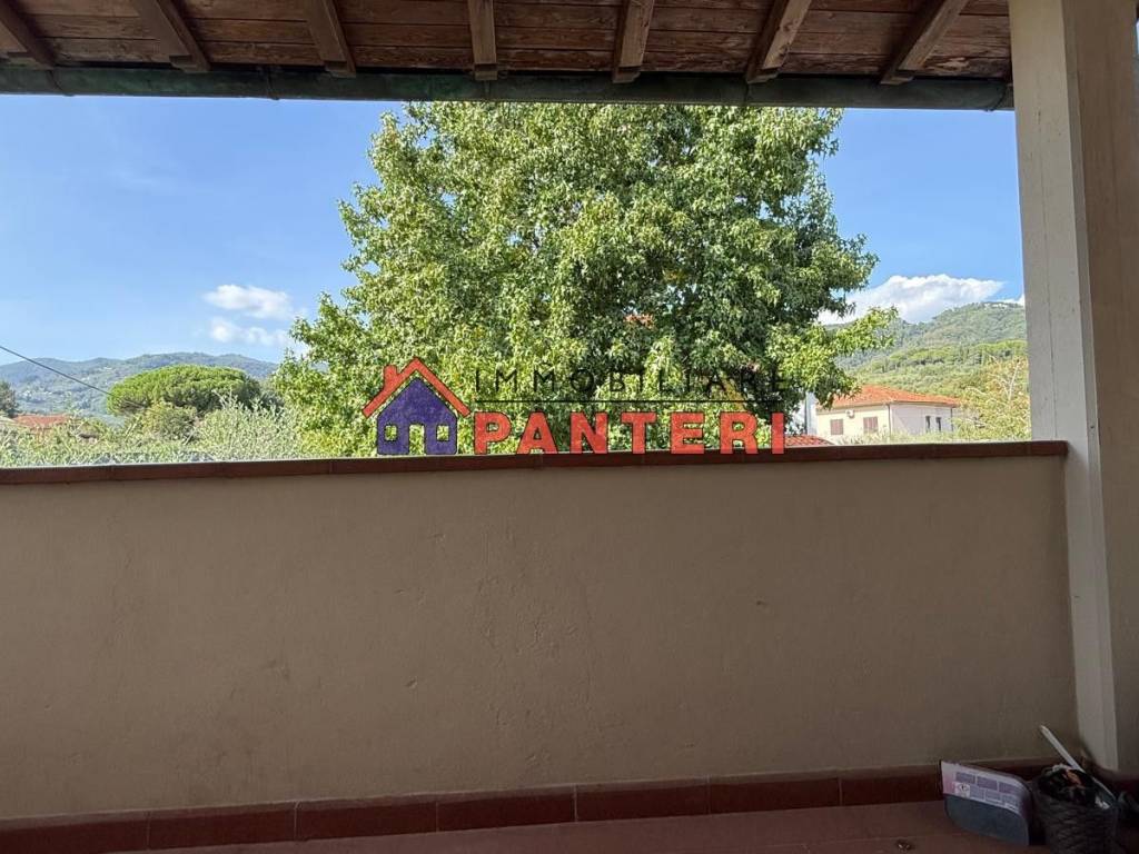 Villa a Pescia in Via Panoramica - Foto 4