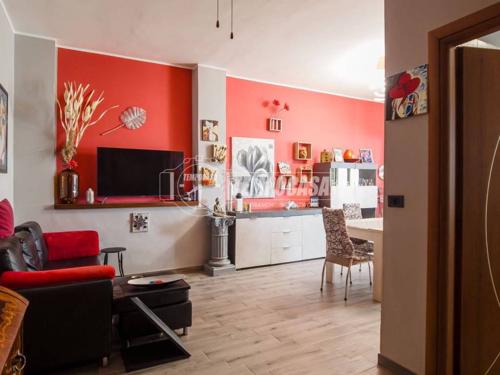 Appartamento a Collegno in Via Ettore Miglietti - Foto 2
