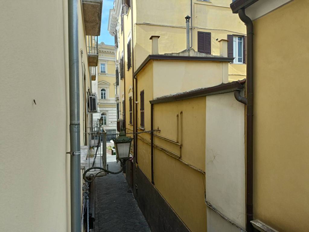 Appartamento a Benevento in Via Capitano Pasquale De Juliis - Foto 3