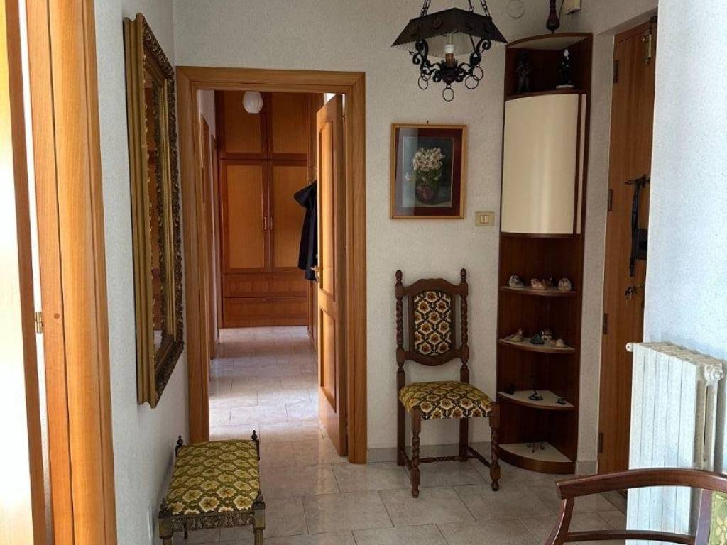 Appartamento a Catanzaro in Via Gioacchino da Fiore - Foto 3