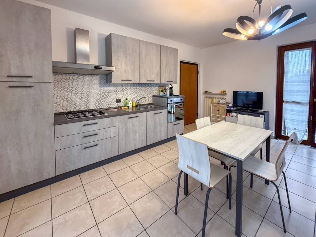 Appartamento a Villafranca di verona in Via Duca degli Abruzzi, 60 - Foto 3