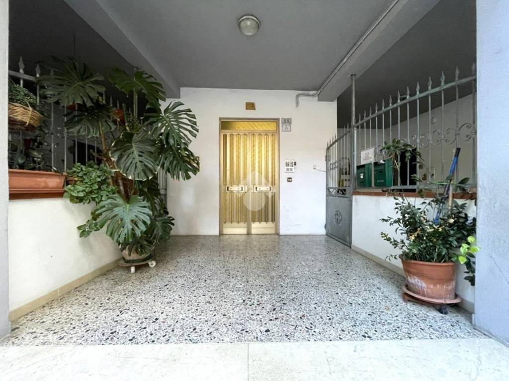 Appartamento a Nuoro in Viale Della Repubblica, 55 - Foto 2