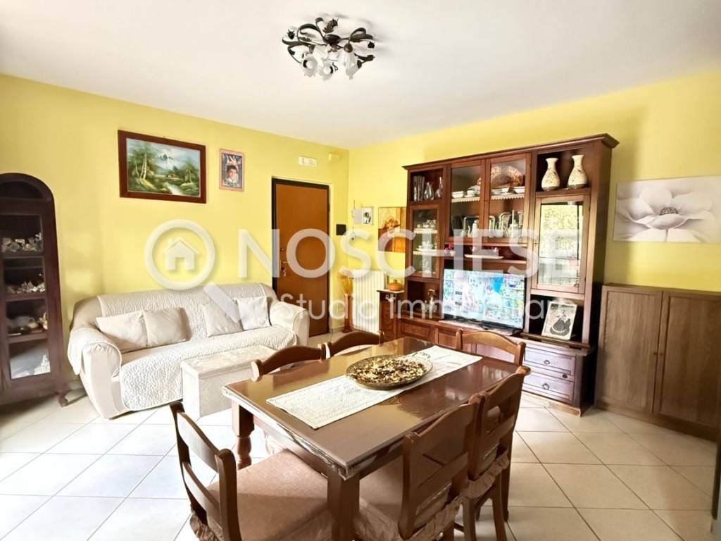 Appartamento a San cipriano picentino in Via Coriglione - Foto 3