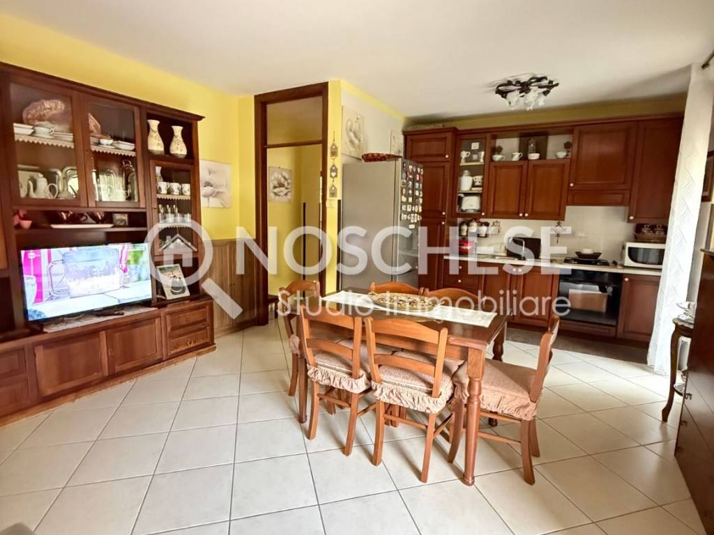 Appartamento a San cipriano picentino in Via Coriglione - Foto 4