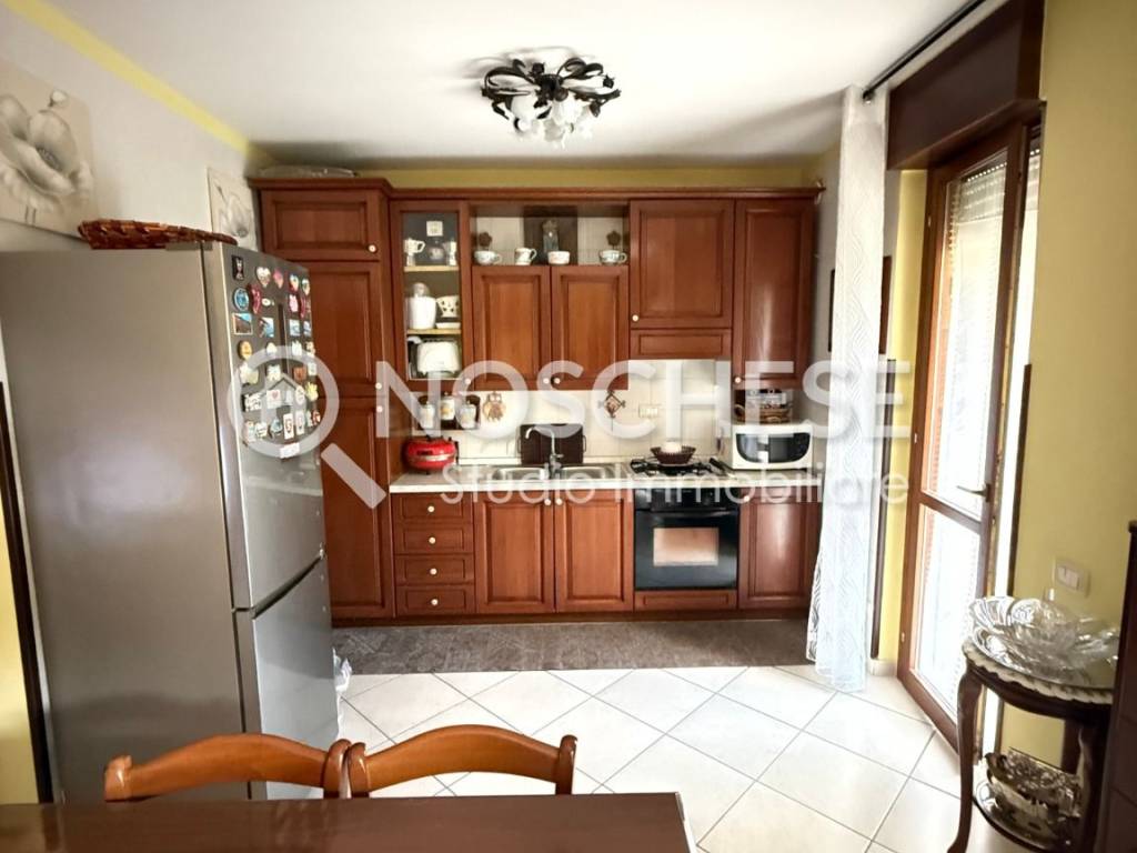 Appartamento a San cipriano picentino in Via Coriglione - Foto 5