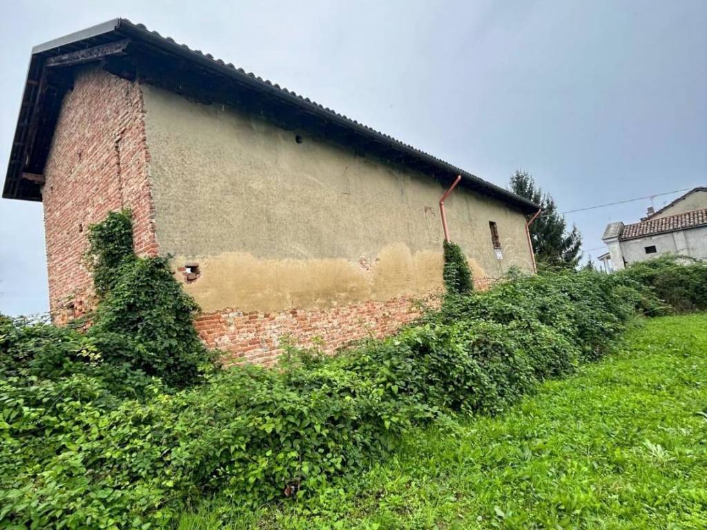 Rustico / casale a Belveglio in Via Bricco - Foto 3