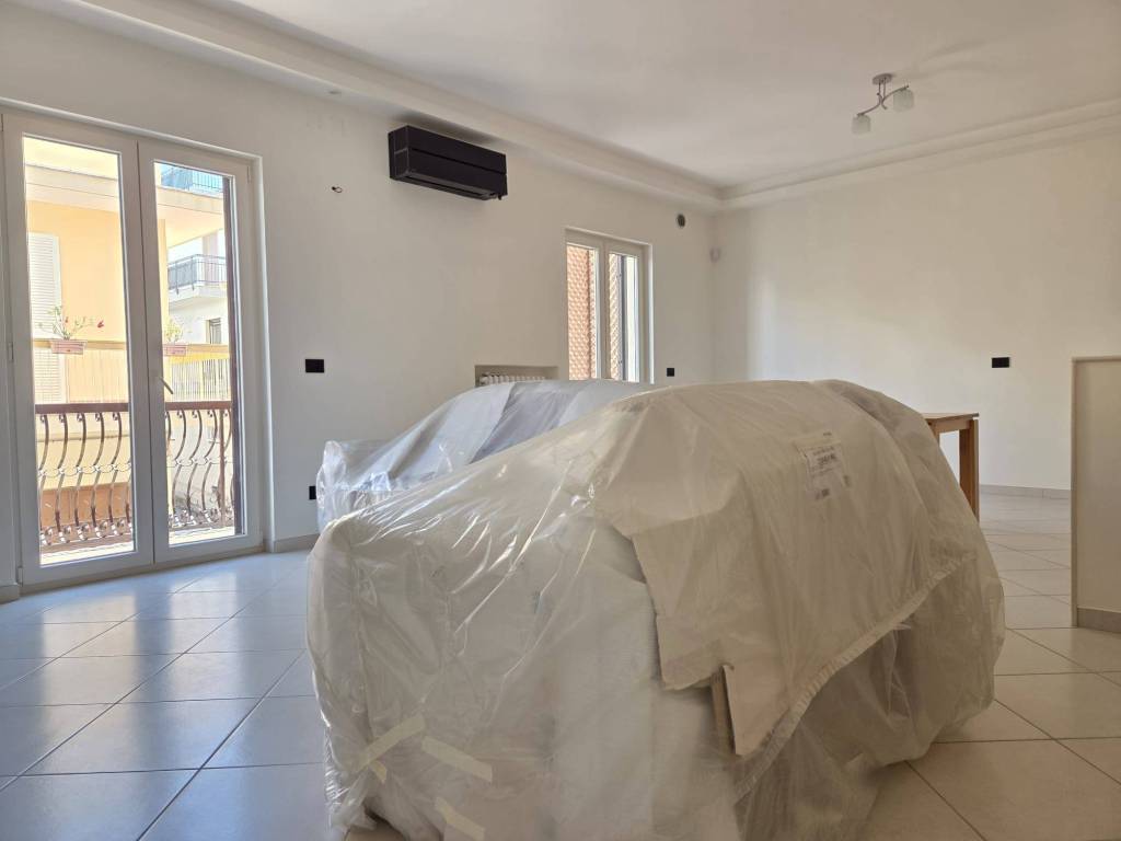 Appartamento a Bitonto in Via Giosuè Carducci, 36 - Foto 2