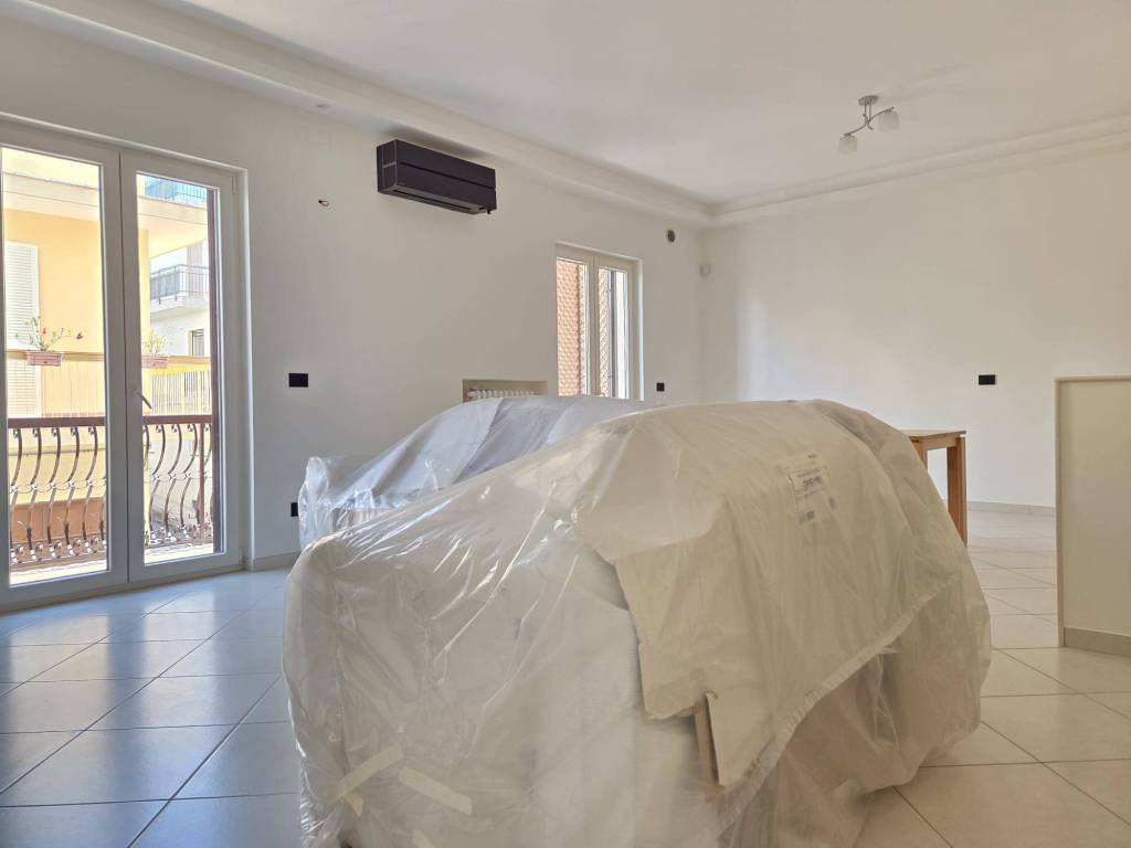 Appartamento a Bitonto in Via Giosuè Carducci, 36 - Foto 3