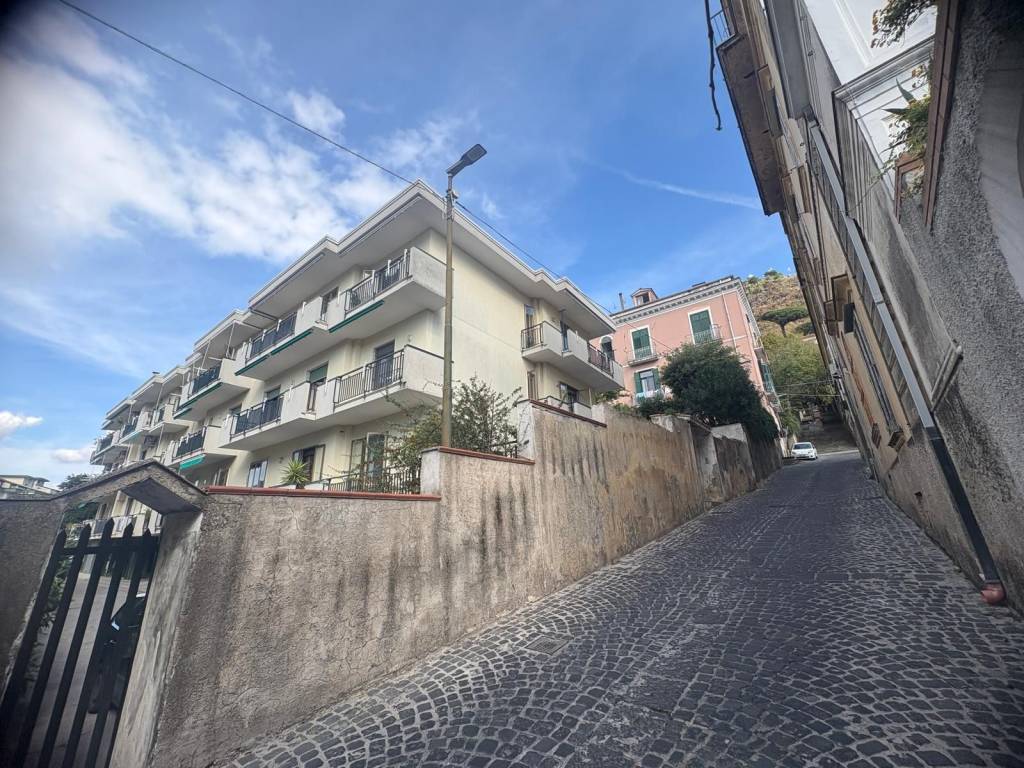 Appartamento a Cava de' tirreni in Via Giovanni Ciranna, 3 - Foto 3