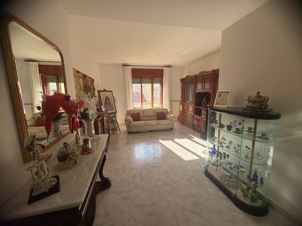 Appartamento a Cava de' tirreni in Via Giovanni Ciranna, 3 - Foto 4