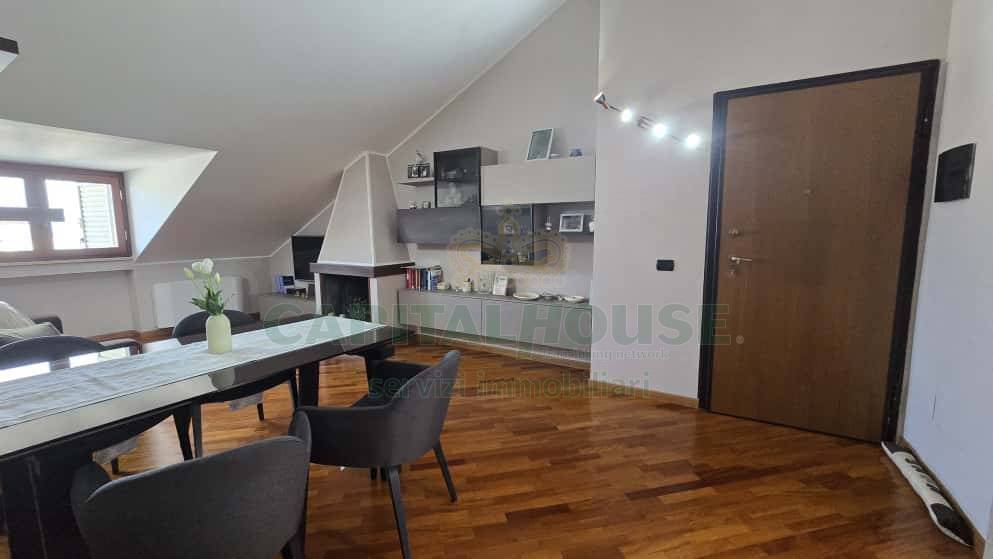 Attico / mansarda a San nicola la strada in Via Salvatore Quasimodo, 29 - Foto 3