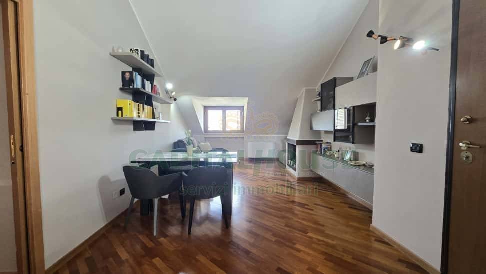 Attico / mansarda a San nicola la strada in Via Salvatore Quasimodo, 29 - Foto 5