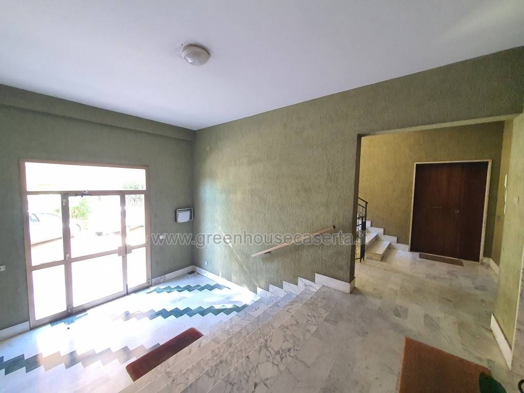 Appartamento a Caserta in Via XVII Cavalleggeri di Caserta, 51 - Foto 5