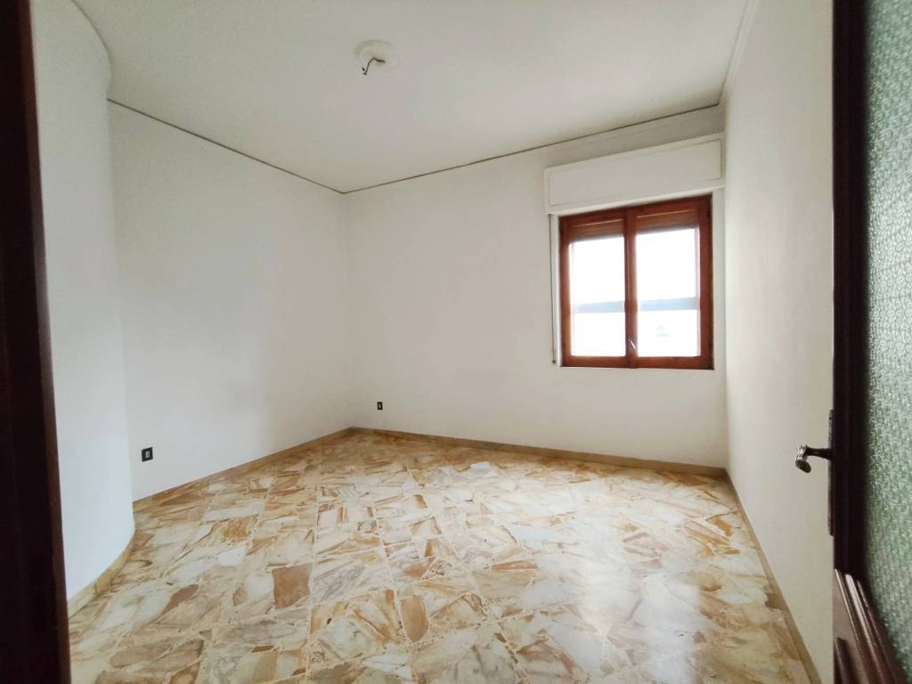 Appartamento a Battipaglia in Viale Primo Baratta, 21 - Foto 5