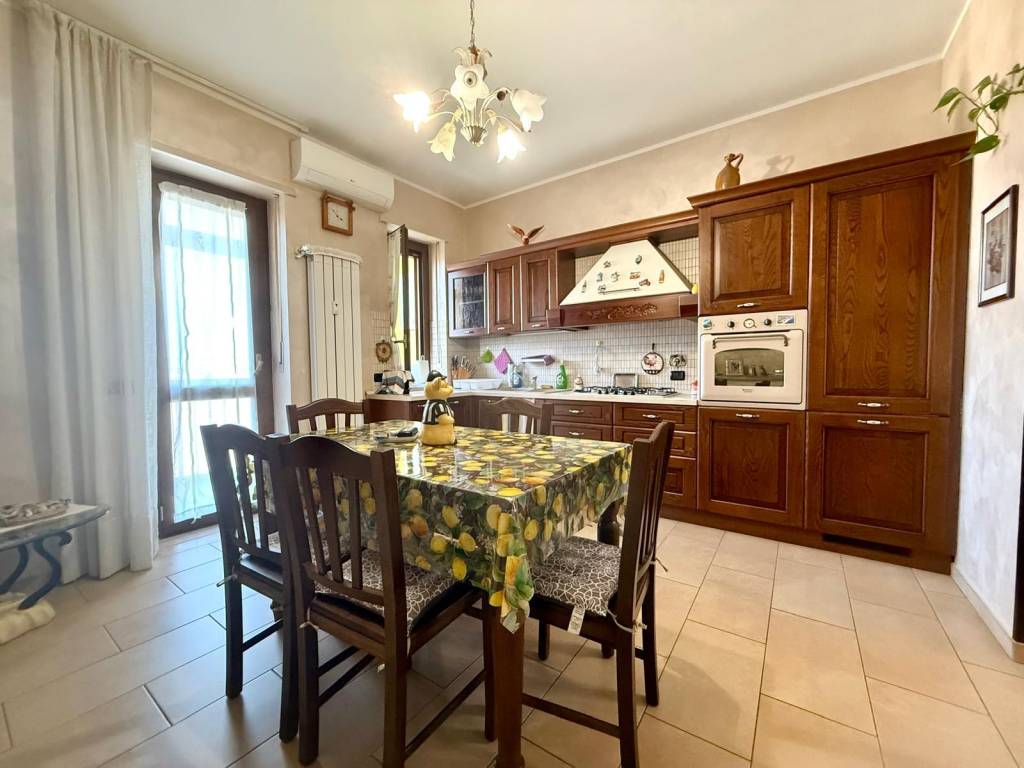 Appartamento a Orbassano in Via Frejus - Foto 3