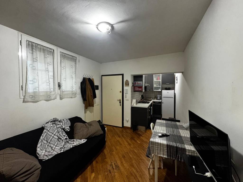 Appartamento a Bologna in Via Sant'Isaia, 27 - Foto 2